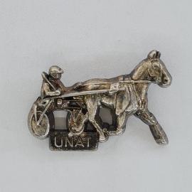 Значок СССР. UNAT, лошадь с наездником, спорт. Винтажный значек.