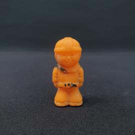 Винтажная фигурка СССР. Игрушка строитель с каской, миниатюра из пластика для коллекции