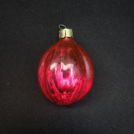 Елочная игрушка новогодняя. Винтажная СССР, стеклянная подвеска гранат красного цвета