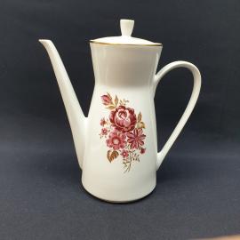 Винтажный кофейник с крышкой, фарфор ГДР. В стиле СССР, с цветочным декором и позолотой
