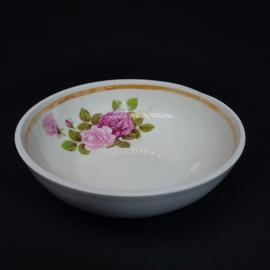 Винтажная пиала СССР. Фарфоровая миска с цветочным узором, розы, белая посуда для сервировки
