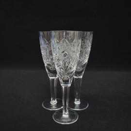 Рюмки винтажные, СССР. Набор 3 шт., хрусталь на высокой ножке с алмазной гранью