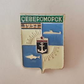 Значок СССР. Североморск, Мурманск, морская тематика, якорь, рыба, корабль. Винтажный значек.