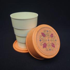 Стакан складной, дорожный, СССР. Пластмасса, круглая с крышкой, декоративный орнамент, ВОИДЬ