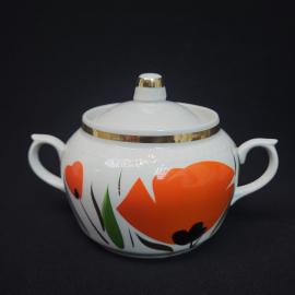 Сахарница винтажная, СССР. Фарфор с крышкой, белая с цветочным декором и позолотой