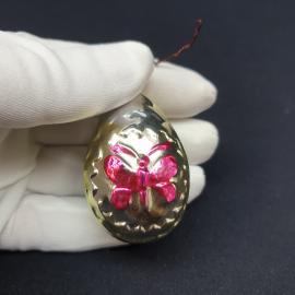 Елочная игрушка винтажная, СССР. Стеклянная подвеска в форме капли с розовой бабочкой