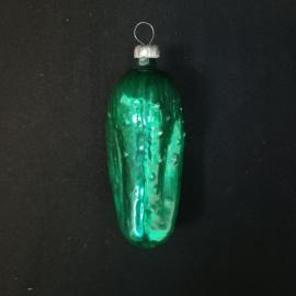 Игрушка елочная винтажная, СССР. Стекло, огурец зеленый, подвесное украшение для елки