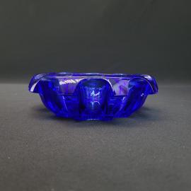 Пепельница винтажная, СССР. Синее стекло, декоративная настольная модель небольшого размера