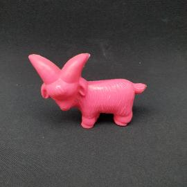 Игрушка винтажная, СССР. Пластизоль, фигурка козлика розового цвета для детских игр