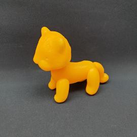 Игрушка винтажная, СССР. Пластмассовая фигурка котенка, желтая, для кукольного театра