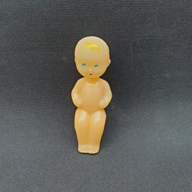 Кукла пластмассовая винтажная, СССР. Небольшая игровая фигурка младенца советского периода