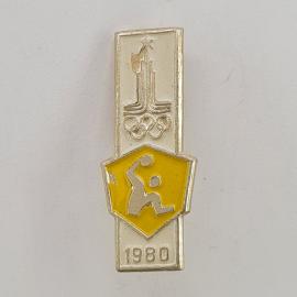 Значок СССР. Олимпиада 1980, спорт, волейбол, олимпийские кольца. Винтажный значек.