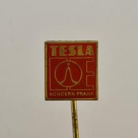 Значок СССР. Tesla Koncern Praha, промышленность, Прага. Винтажный значек.