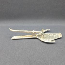 Подставка для утюга винтажная, СССР. Металлическая настольная с рычажным держателем