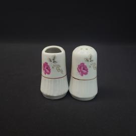 Набор для специй винтажный, СССР. Фарфор, 2 предмета, солонка и перечница с цветочным декором