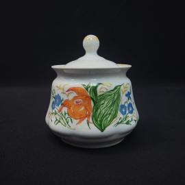 Сахарница винтажная, СССР. Фарфор, с крышкой, цветочный декор ручной росписи