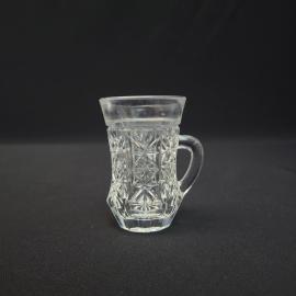 Кружка винтажная, СССР. Прессованное стекло с рельефным узором, для чая или кофе