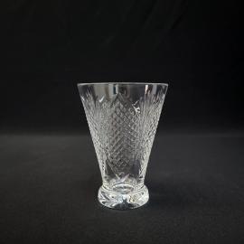 Ваза винтажная, СССР. Прозрачное стекло с рельефным узором, на ножке