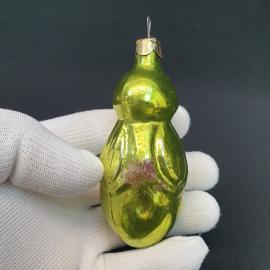 Елочная игрушка винтажная, СССР. Стеклянная подвеска, фигурка овоща зеленого цвета