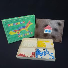 Мозаика детская винтажная, СССР. Настольная игра с геометрическими деталями и доской