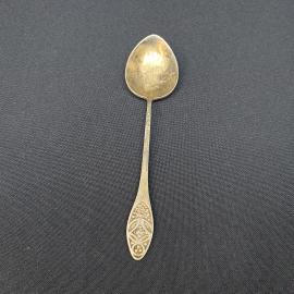 Ложка чайная винтажная, СССР. Металл с позолотой, с узорной ручкой