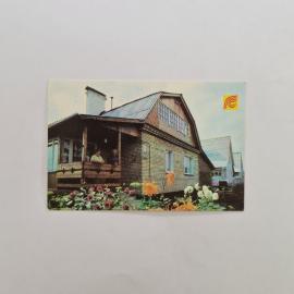 Карманный календарик СССР 1990. Страхование строений, дачный дом с цветами. Советский календарь