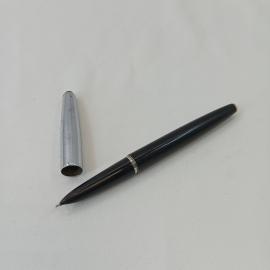 Ручка шариковая винтажная, СССР. Черный корпус, металлический колпачок