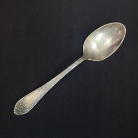 Ложка столовая винтажная, СССР. Мельхиор, с рельефным узором на ручке, 1 шт.