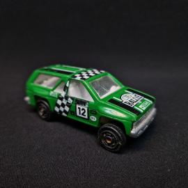 Машинка винтажная, СССР. Игрушечный автомобиль Novacar, пластмасса и металл, зеленая модель