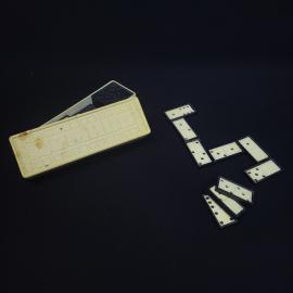 Домино винтажное, СССР. Настольная игра в пластиковой коробке, набор костяшек и футляр
