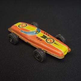 Машинка гоночная винтажная, СССР. Металлическая игрушка с жестяным корпусом и пластмассовыми колесам