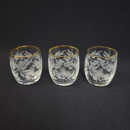 Стаканы винтажные, СССР. Набор 3 шт., стекло с матовым рисунком и золотистой каймой