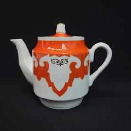 Чайник винтажный, СССР. Фарфоровый заварочный чайник с оранжевым орнаментом и крышкой