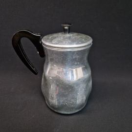 Кофейник винтажный, СССР. Алюминий, с крышкой и пластиковой ручкой
