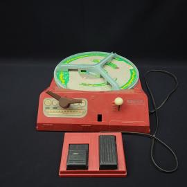 Игра настольная винтажная, СССР. Электромеханическая, За рулем 5, с педалями и трассой