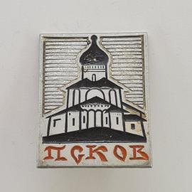 Значок СССР. Псков, архитектура, церковь с куполом, городская тематика. Винтажный значек.