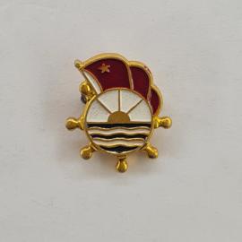 Значок СССР. Парусник, штурвал, море, восход, морская тематика. Винтажный значек.