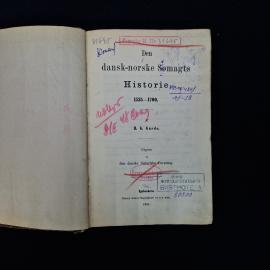 Старинная книга на датском языке, изданная в 1861 году в Копенгагене. На титульном листе читается на