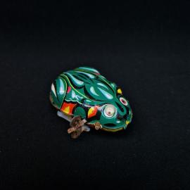Игрушка заводная винтажная, СССР. Металлическая фигурка лягушки с ключом для механизма