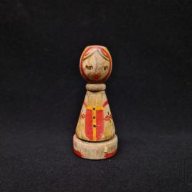 Фигурка винтажная, СССР. Деревянная расписная кукла в народном костюме, ручная работа