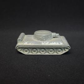 Игрушка винтажная, СССР. Танк металлический, миниатюрная модель военной техники