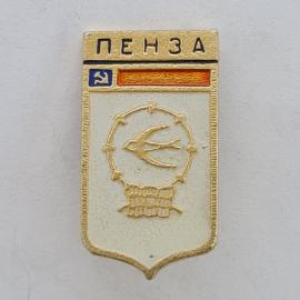 Значок СССР. Пенза, птица в круге и советская символика. Винтажный значек.