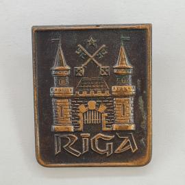 Значок СССР. Рига, Латвия, башни, крепостные ворота и ключи, городская геральдика. Винтажный значек.
