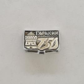 Значок СССР. Морки, Марий Эл, юбилей 750, здание и волны. Винтажный значек.