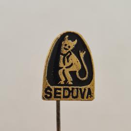 Значок СССР. Надпись Seduva, чертик, сувенирная тематика. Винтажный значек.
