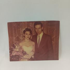 Фотография винтажная, СССР. Свадебный портрет молодоженов, цветной фотоснимок 1991 года