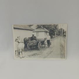 Фотография винтажная, СССР. Черно белый снимок сельской улицы, Молдавия, Кагул, 1974 год