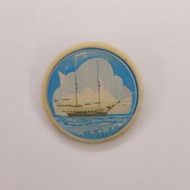 Значок СССР. Парусник на воде, морская тематика. Винтажный значек.