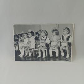 Фотография винтажная, СССР. Черно белый снимок с детьми на утреннике в детском саду