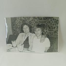 Фотография винтажная, СССР. Черно белый семейный снимок, любительская фотопечать